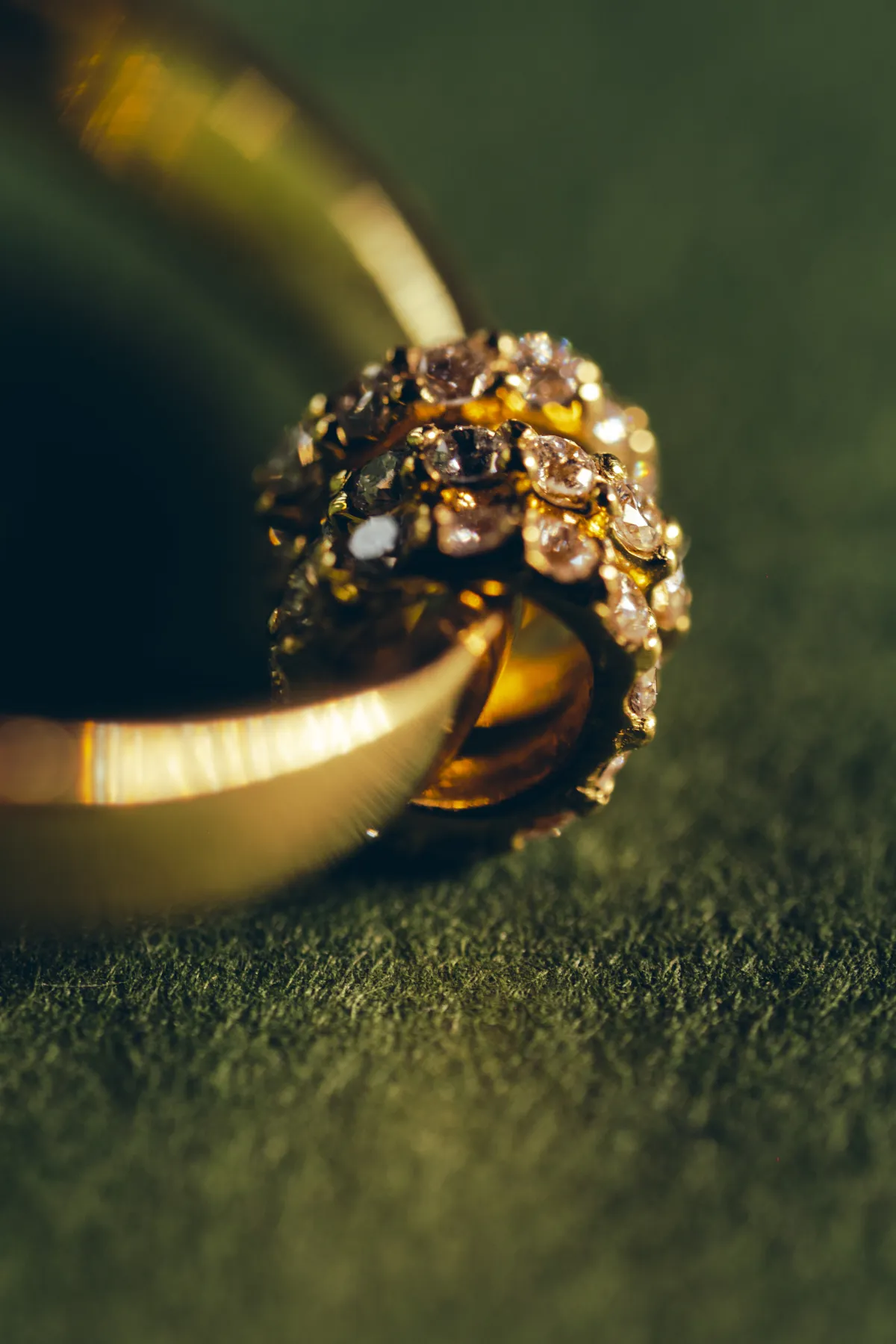 Three Forces — three rings, free to turn — detail